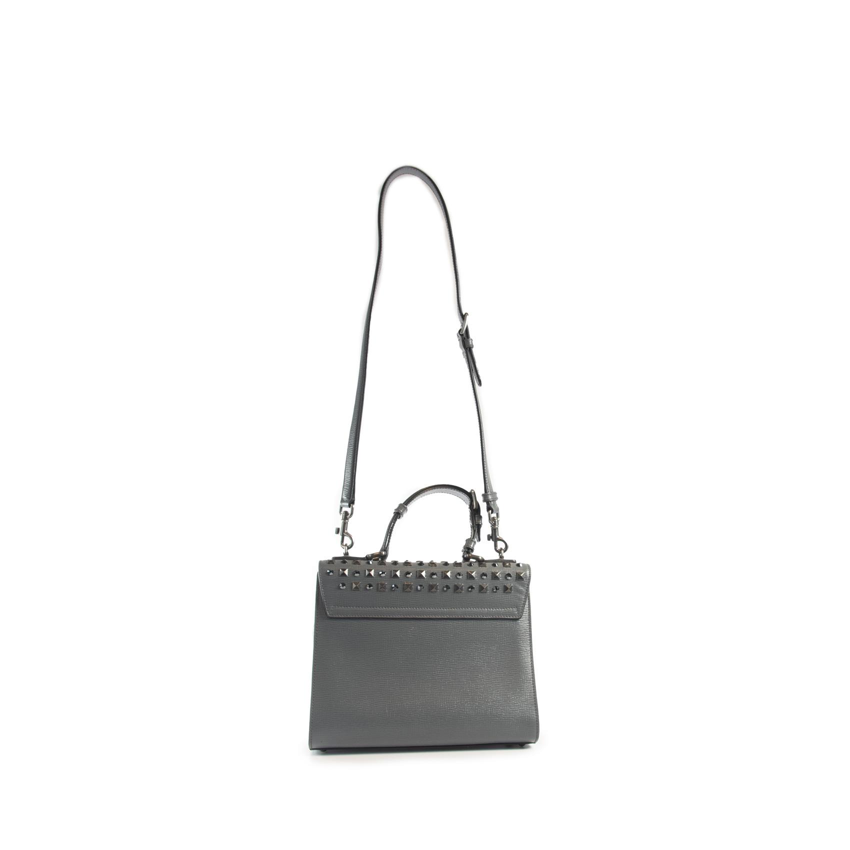 dg2402-back