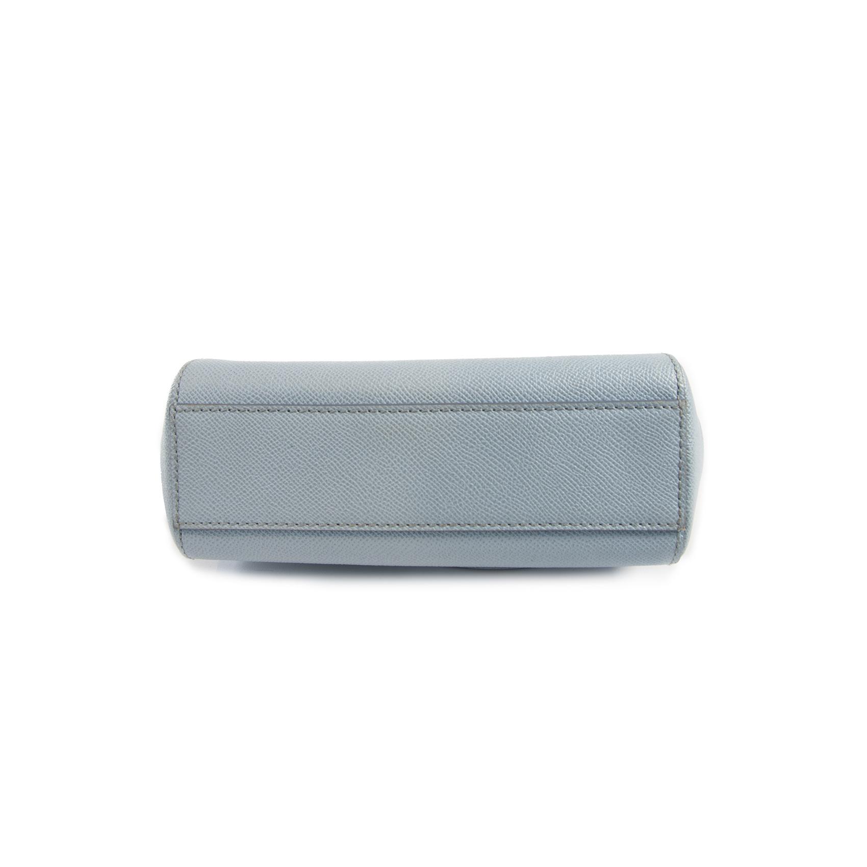 dg2403-bottom